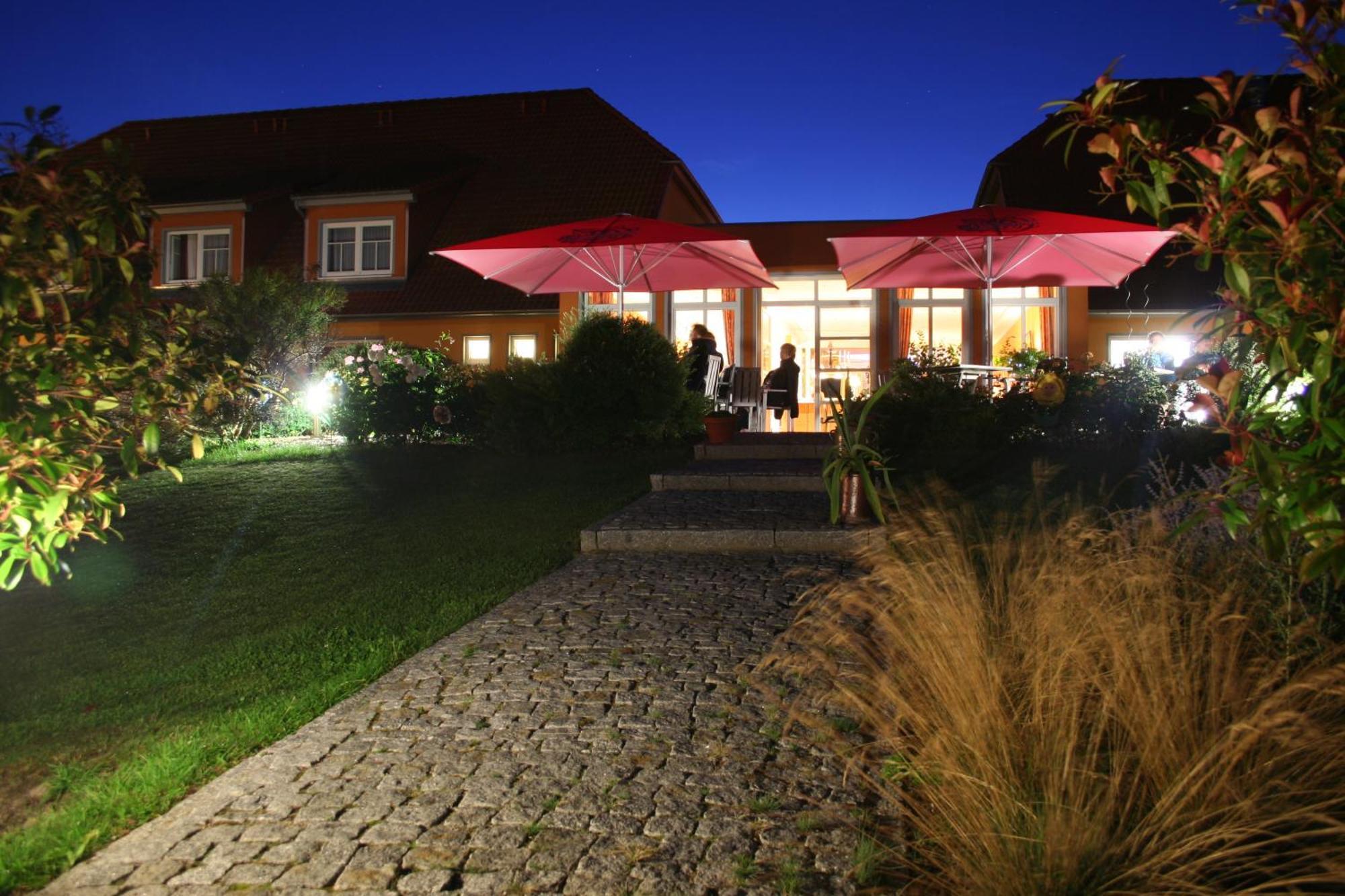 Hotel & Restaurant Zum Kap Arkona Putgarten المظهر الخارجي الصورة