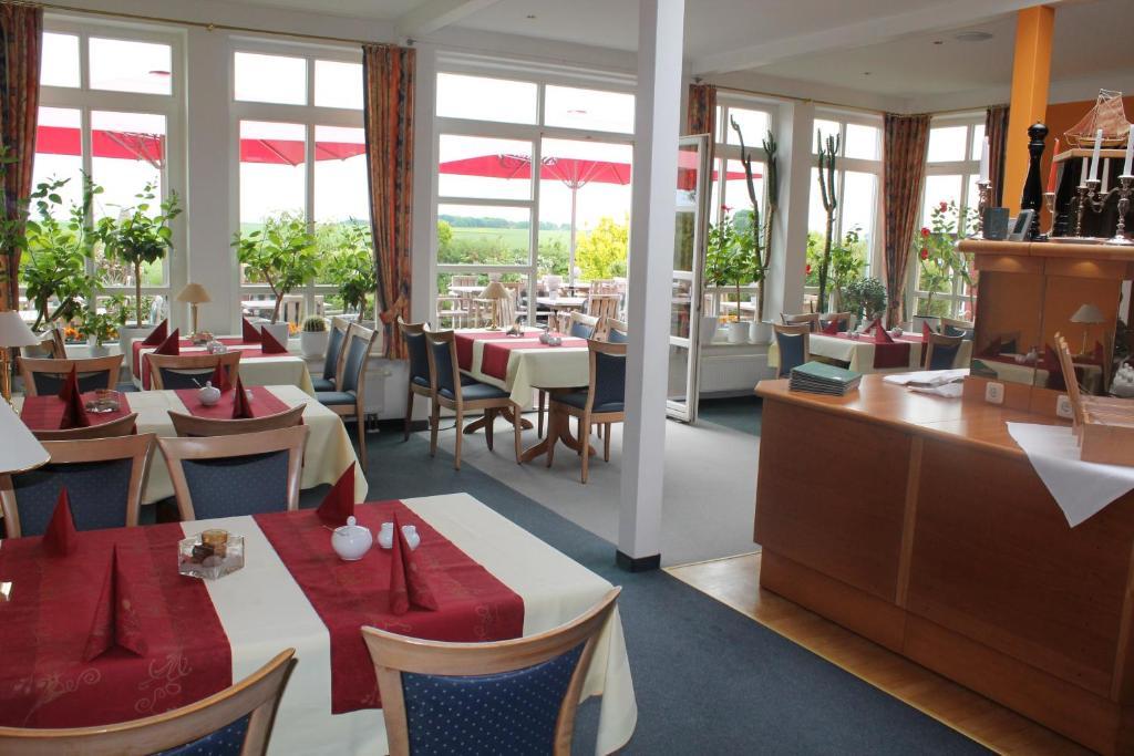 Hotel & Restaurant Zum Kap Arkona Putgarten المظهر الخارجي الصورة